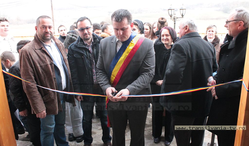 Read more about the article Cadou de Niculaş pentru orţeni (Galerie FOTO)